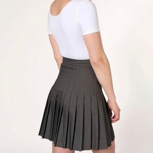 American Apparel Gray Pleated Skirt sz S